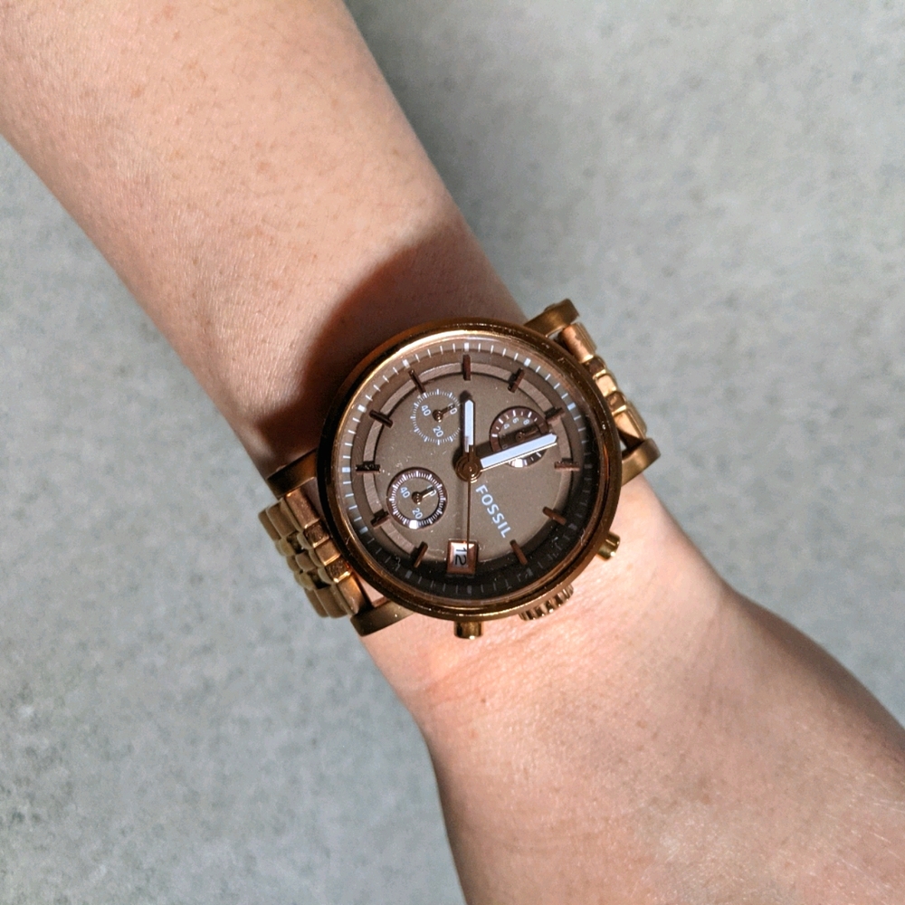 Fossil women's rose gold watch